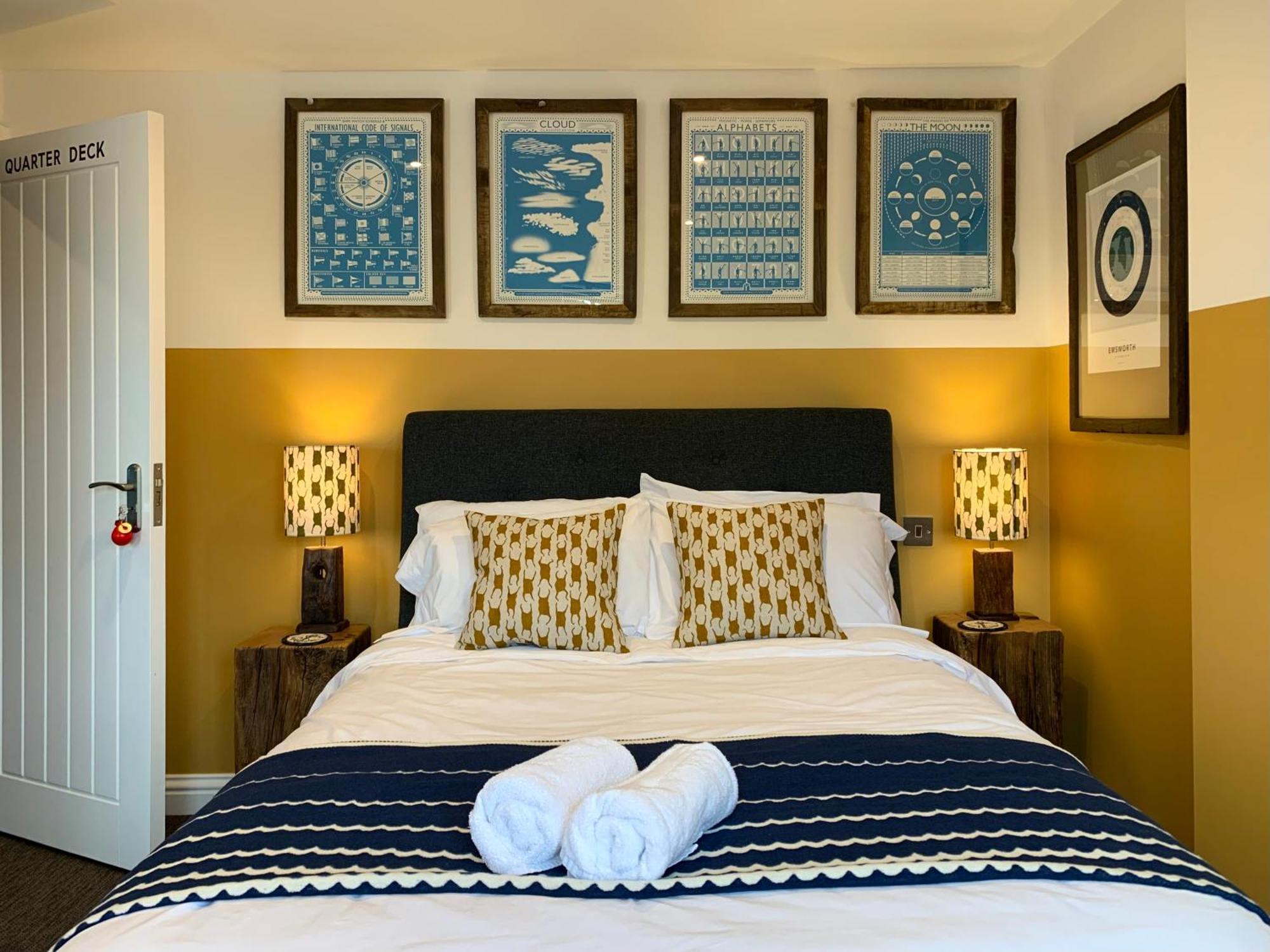 The Blue Bell Inn Emsworth Extérieur photo